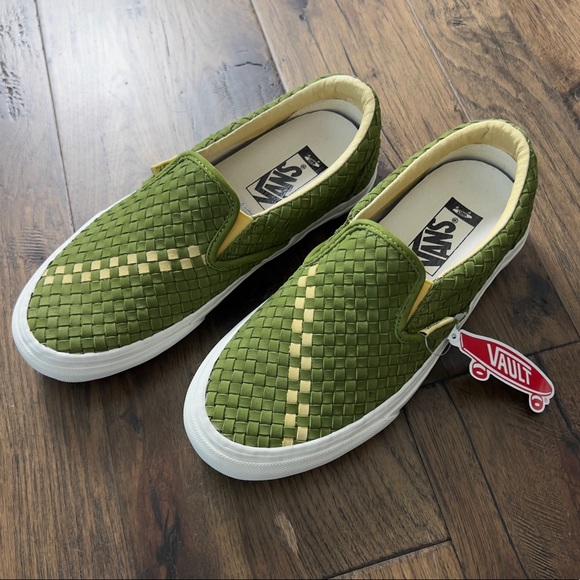 Vans Vault VLT LX Green Leather Slip On {SUPREME} - Picture 3 of 8
